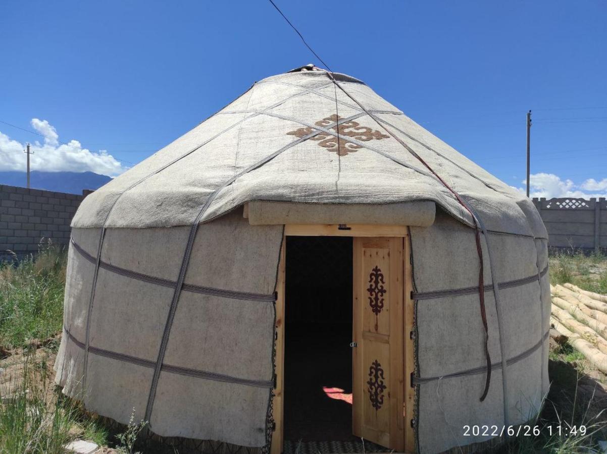 Guest House And Yurt Camp "Ailuu" Tong Zewnętrze zdjęcie
