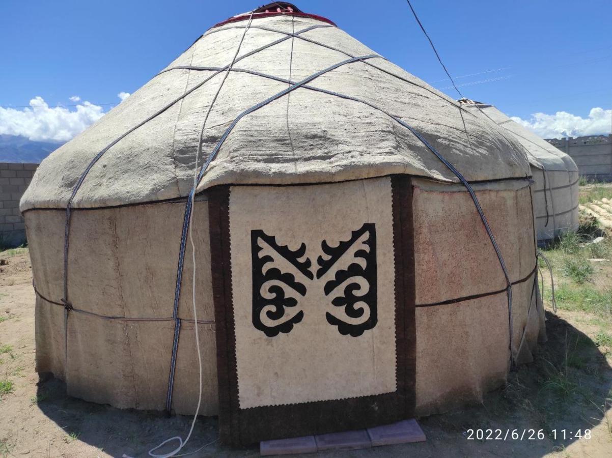 Guest House And Yurt Camp "Ailuu" Tong Zewnętrze zdjęcie